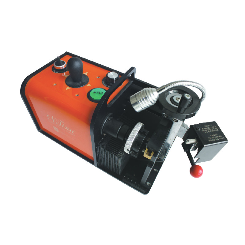 Entina CNC Alyans Künye Yazı Yazma Makinesi Entina CNC Alyans Künye Yazı Yazma Makinesi